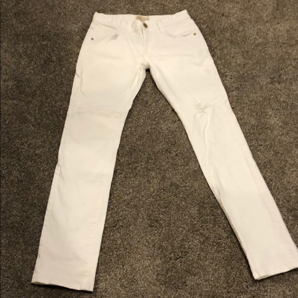Cabi white distressed jean size 0